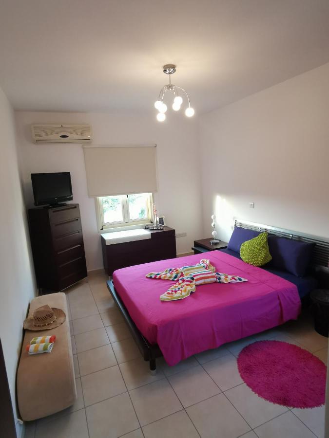 Garden Luxury Apartment Айя-Напа Екстер'єр фото